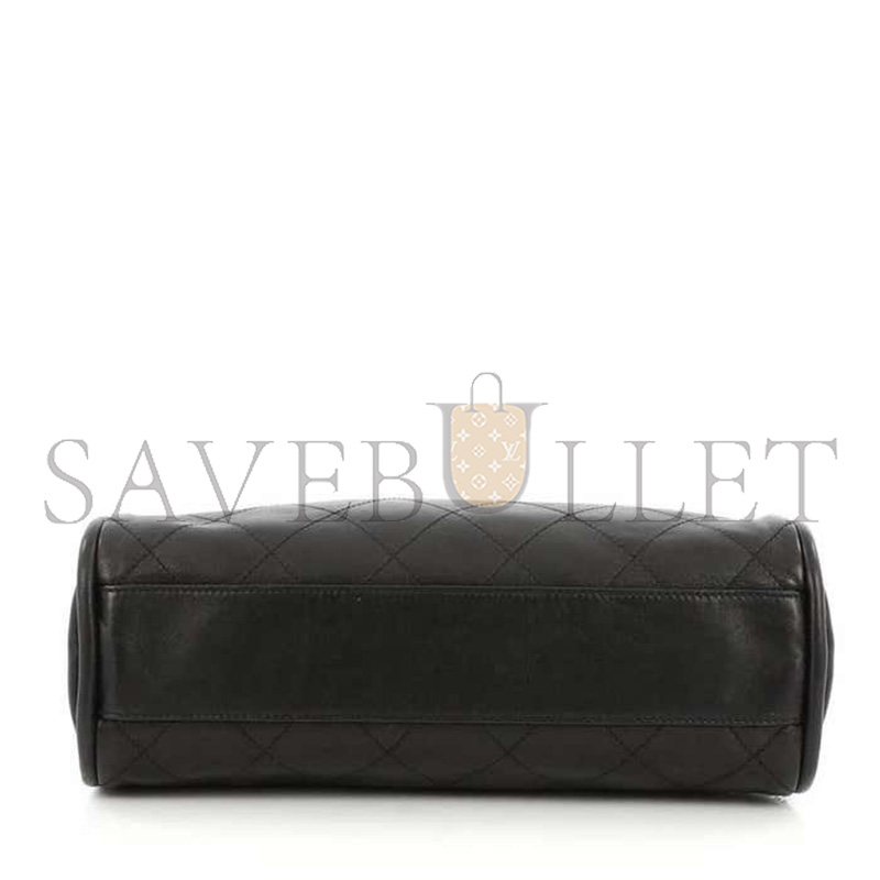 Ch**el ultimate soft hobo quilted leather medium (32*24*11cm)
